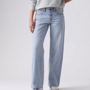 Levi’s Premium Low Loose Jeans Size 29 NWT